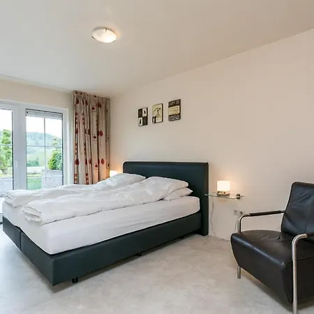 Panorama Sousberg * スキン・オプ・グール